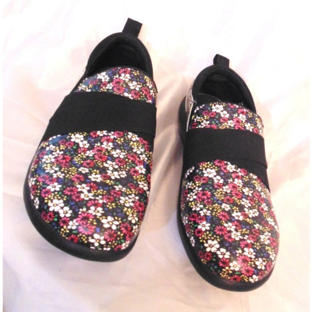 Alegria Shoes Womens 39 Savvie SZ 8.5 Professional Slip Ons Flats SAV-5994 Flora